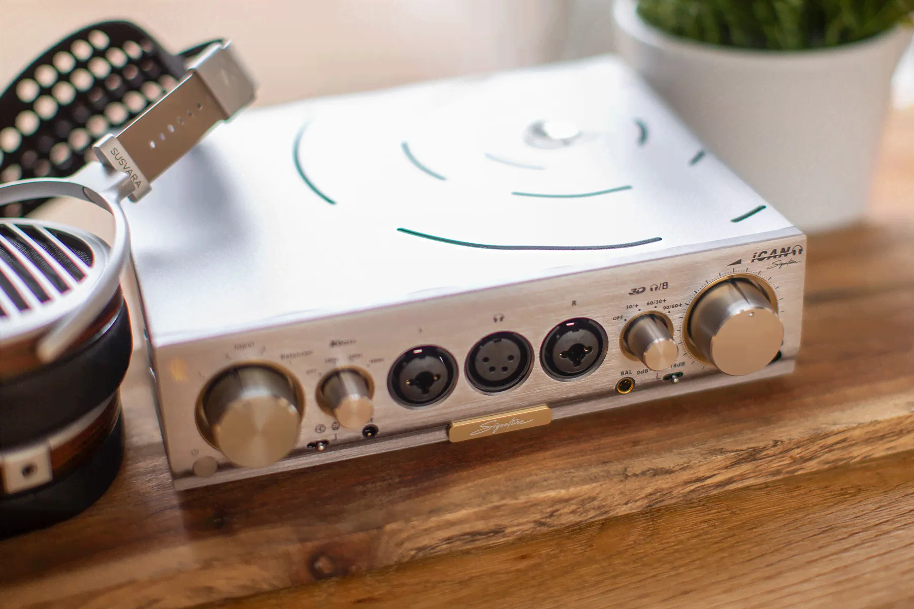 Предусилитель IFI Pro iCan Signature ( ifi pro ican signature )-0